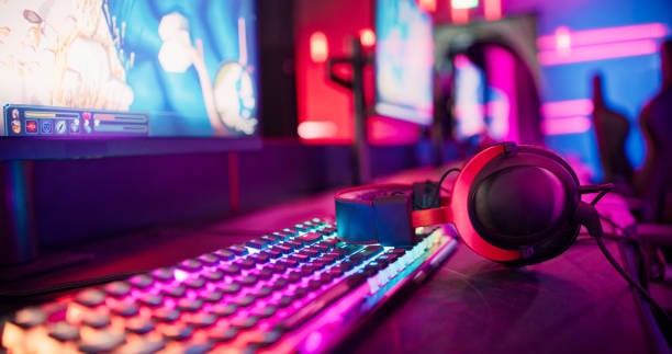 Influencer Marketing auf Twitch - bunte Gaming Station