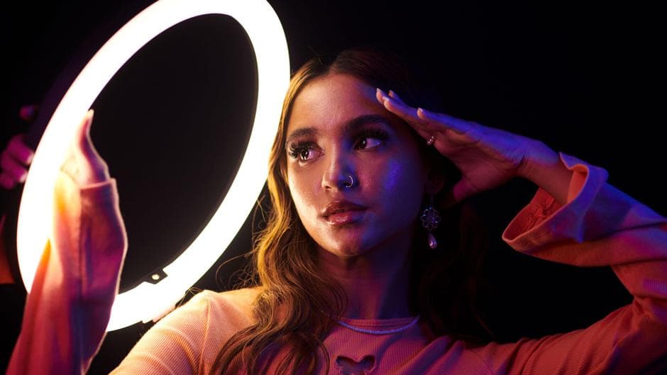 Creator in an influencer marketing interview